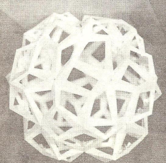 Ażur z jednego powtarzalnego elementu przestrzennego - Witold Lipiński 1978