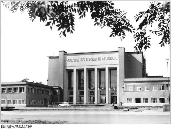 Deutsche Hygiene-Museum, Drezno, proj. Wilhelm Kreis (1927-30).